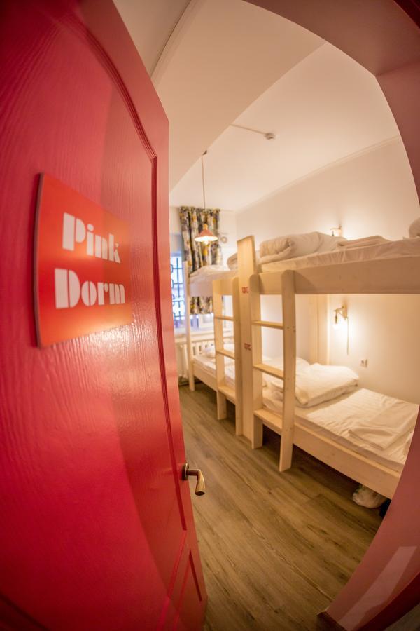 West Point Soul Hostel Almatı Dış mekan fotoğraf